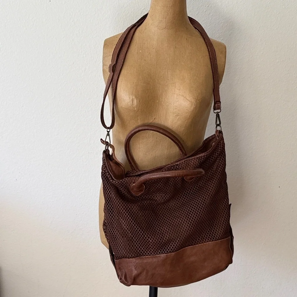 Sundance leather mesh